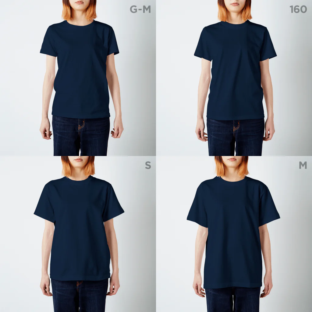 月の船星の砂漠のふりむきうさぎ Regular Fit T-Shirt :model wear (woman)