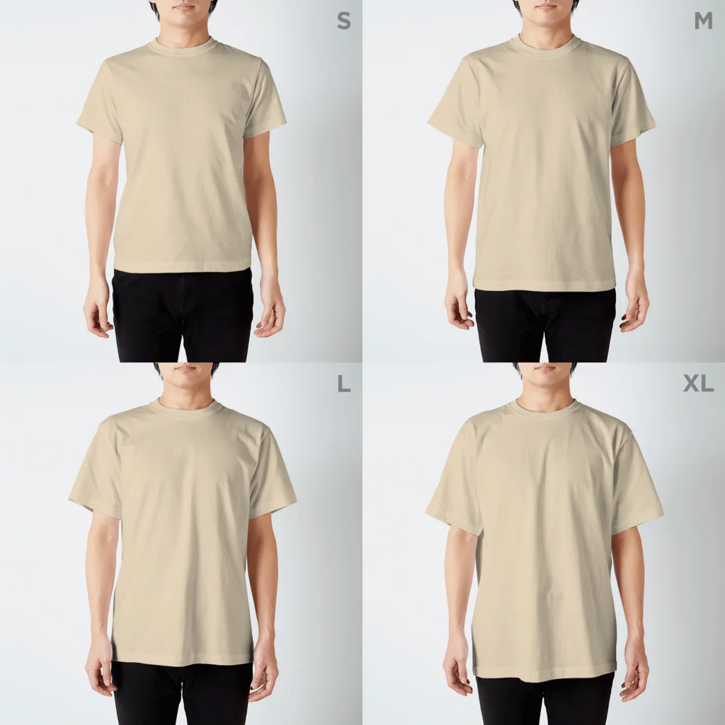UNIREBORN WORKS ORIGINAL DESGIN SHOPのQUAL È IL MAESTRO? Regular Fit T-Shirt :model wear (male)
