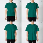 (\( ⁰⊖⁰)/) esaのesa（白抜き） Regular Fit T-Shirt :model wear (male)