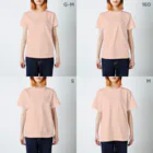 hokayamaのゆるめ　うさぎ Regular Fit T-Shirt :model wear (woman)
