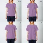 喫茶再会ℒฺℴฺνℯฺのテクノポップってなに？！ Regular Fit T-Shirt :model wear (woman)