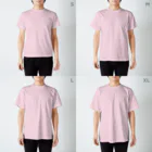Blue Iris ﾌﾞﾙｰｱｲﾘｽのピンクハート Regular Fit T-Shirt :model wear (male)