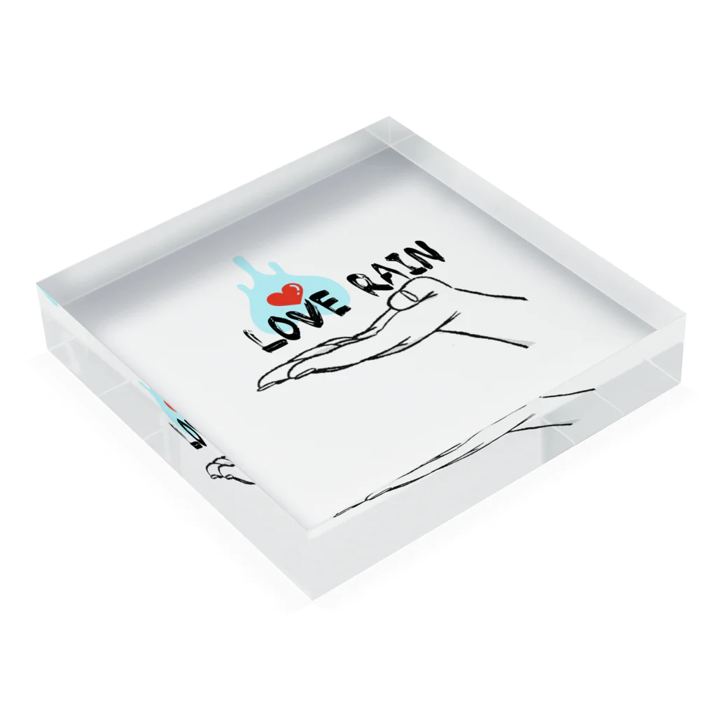 rin-RiccaのLOVE RAIN Acrylic Block :placed flat