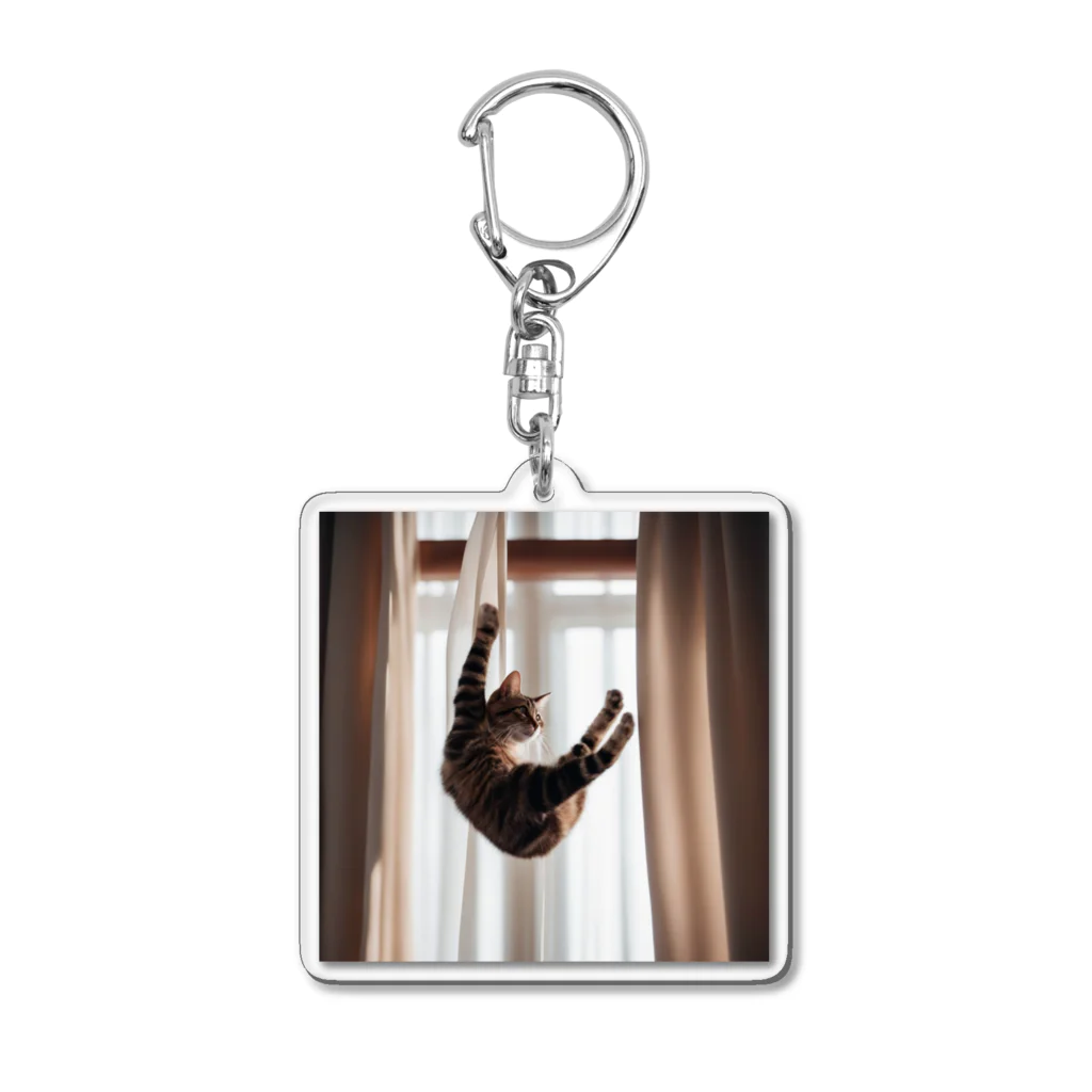 takeoutのカーテンにつかまっているネコ Acrylic Key Chain