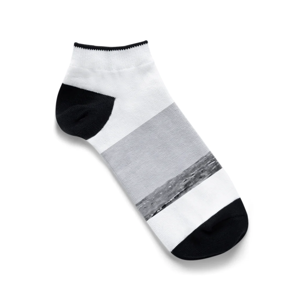 Spirit of Sailors 冒険ギアの航海（モノクロ） Ankle Socks