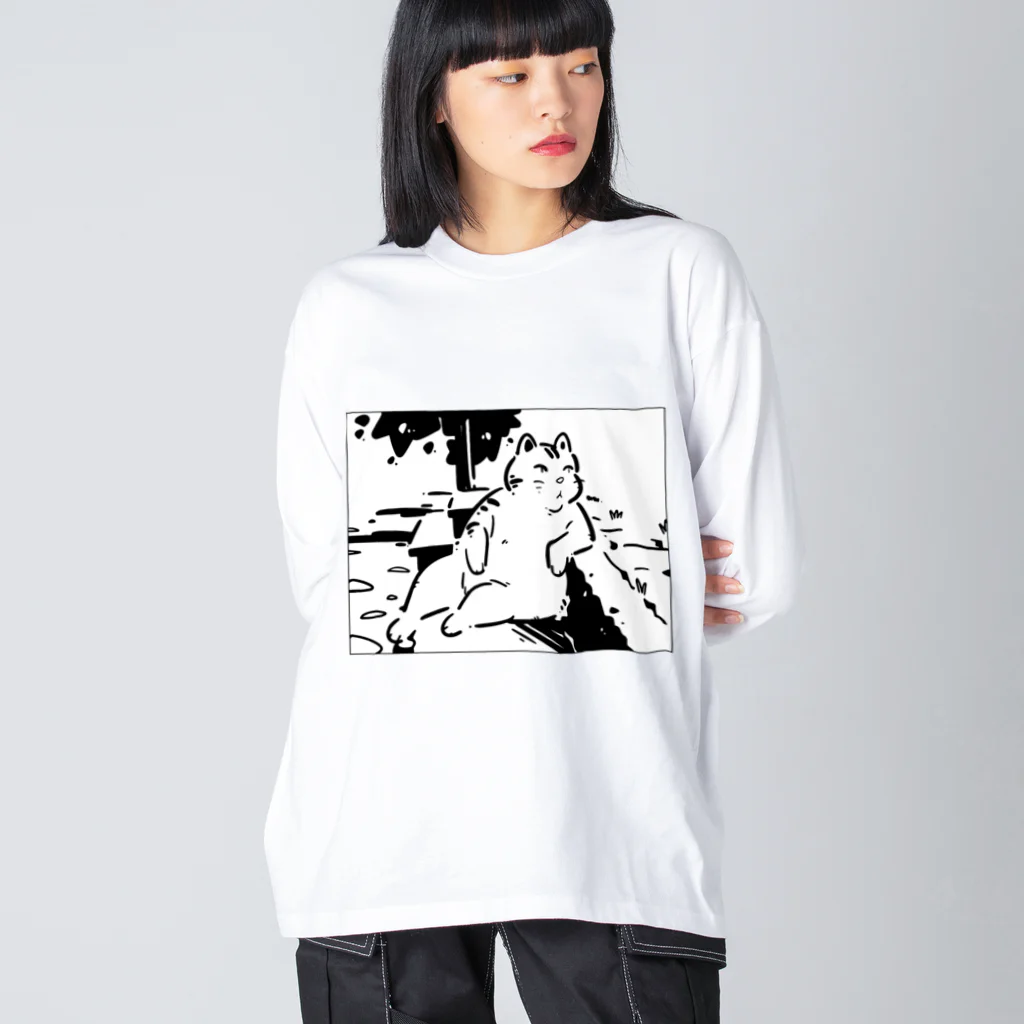 山形屋米店の肘をついてくつろぐ猫 Big Long Sleeve T-Shirt