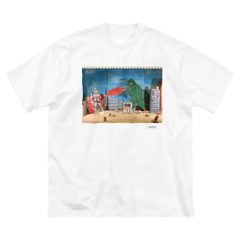 𝐄𝐁𝐈 𝐋'𝐈𝐌𝐈𝐍𝐀𝐋のモチラvsオレトラマン Big T-Shirt