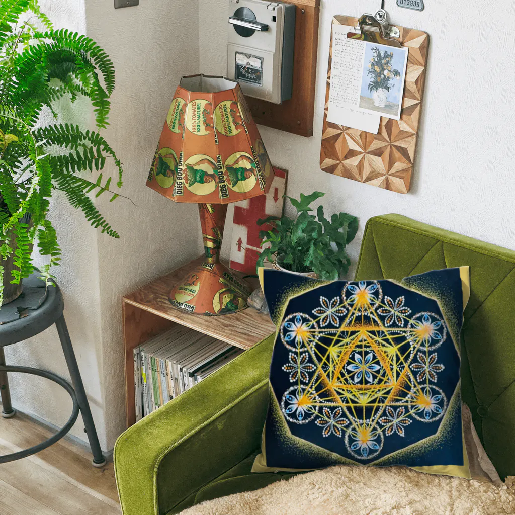 目醒めの魔法陣アーティスト☆岡山紫音のメタトロンフラワー(ゴールド) Cushion