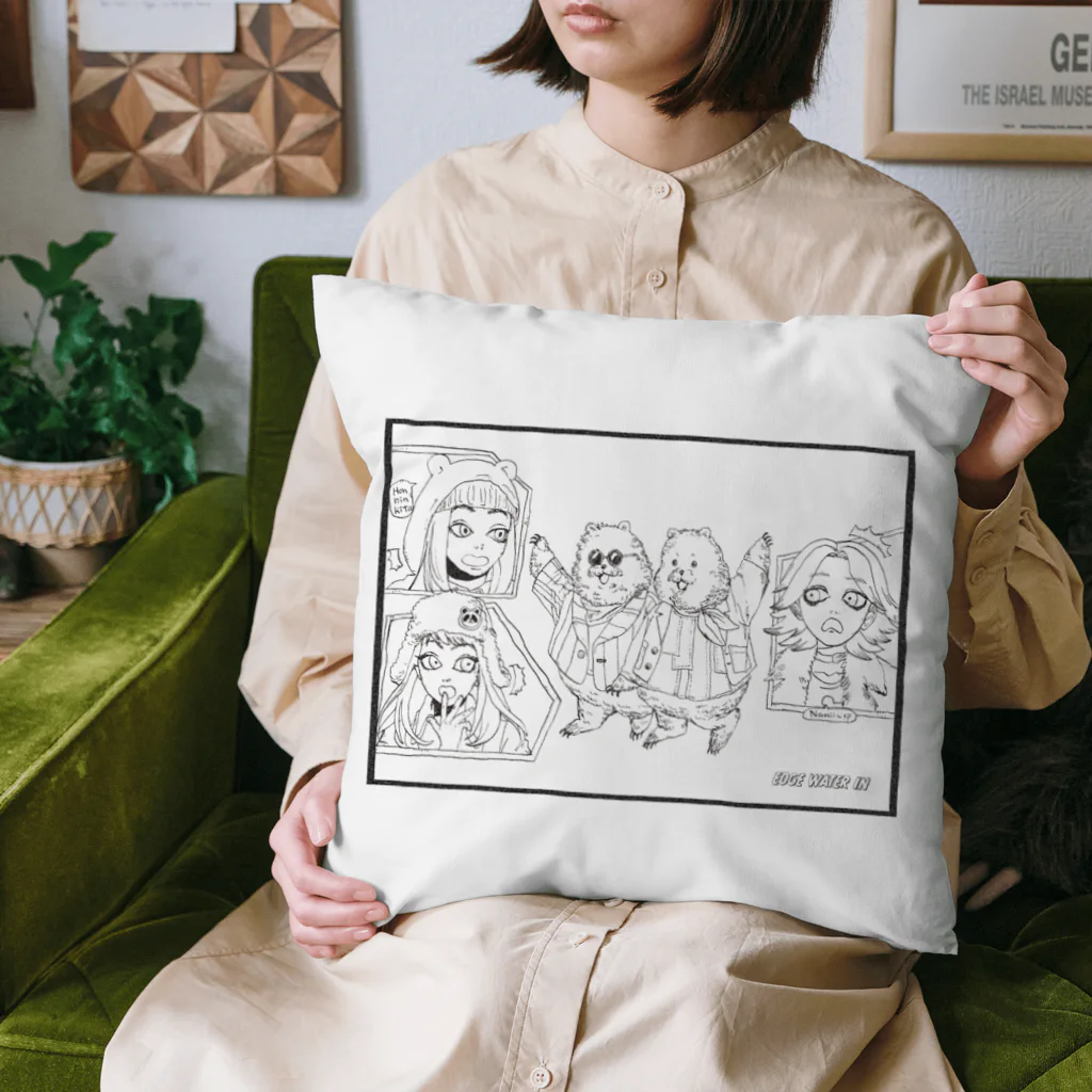 EDGE WATER IN officialのE.W.I_Cushion monotone🐼 Cushion
