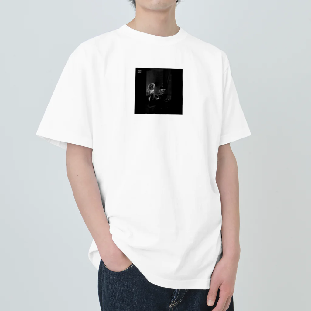 オリジナルストレスブランド　関西弁の1950年代のドレスを着た女性ロゴ入り　オリジナルアイテム Heavyweight T-Shirt
