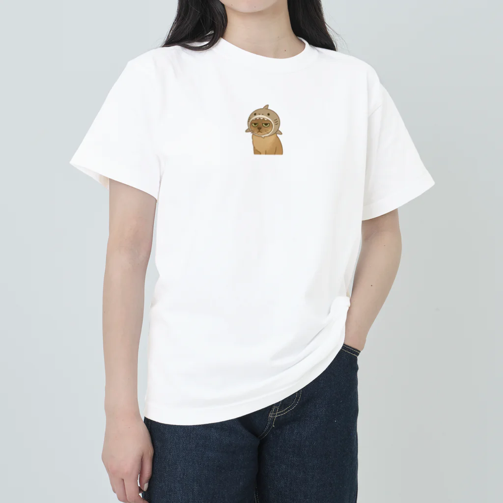 白菜ショップのサメ帽かぶった猫 Heavyweight T-Shirt