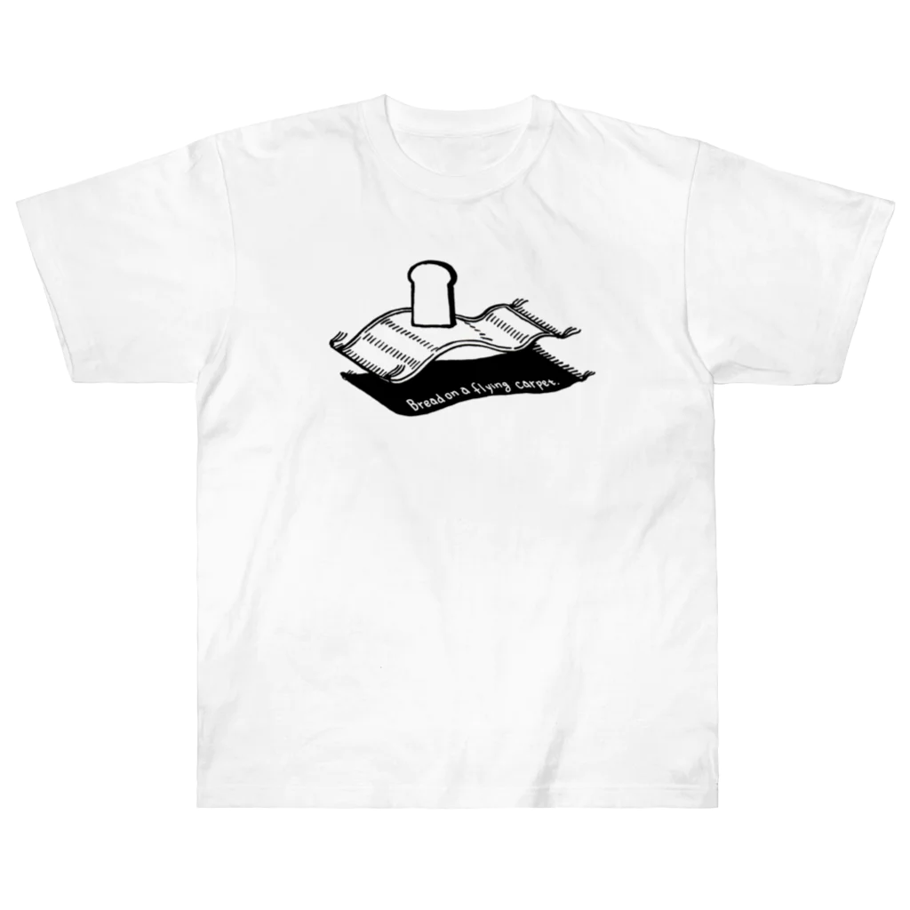 segasworksの空飛ぶ絨毯に乗るパン Heavyweight T-Shirt