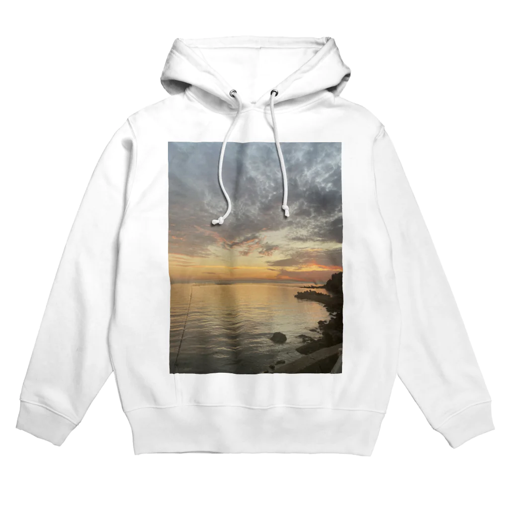 もじゃらの夕焼けの海 Hoodie