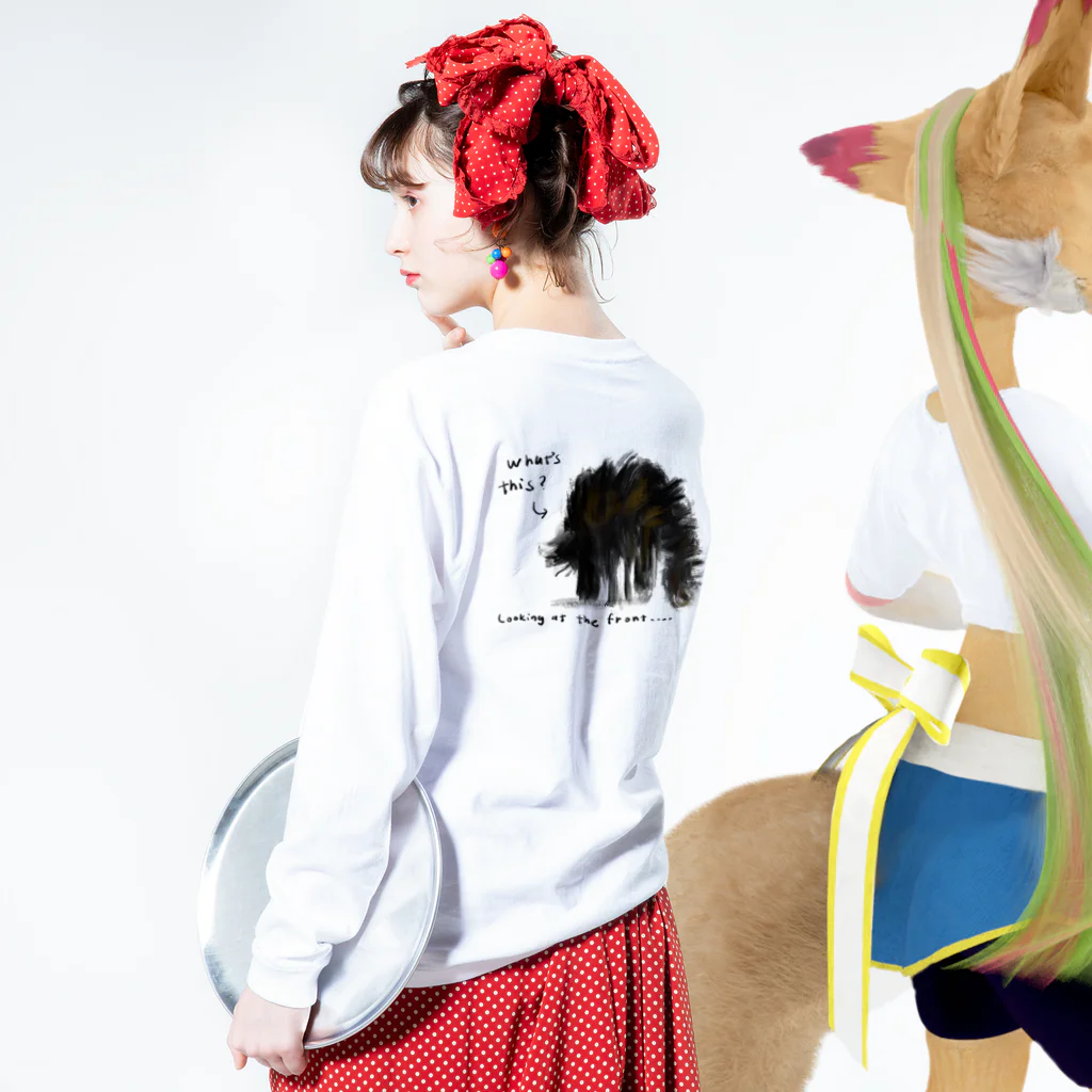 トマス屋のおこねこ Long Sleeve T-Shirt :model wear (back, sleeve)