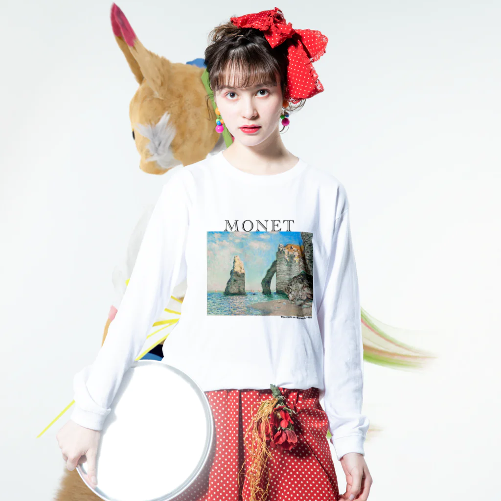 MUGEN ARTのモネ　エトルタの断崖  Claude Monet Long Sleeve T-Shirt :model wear (front)