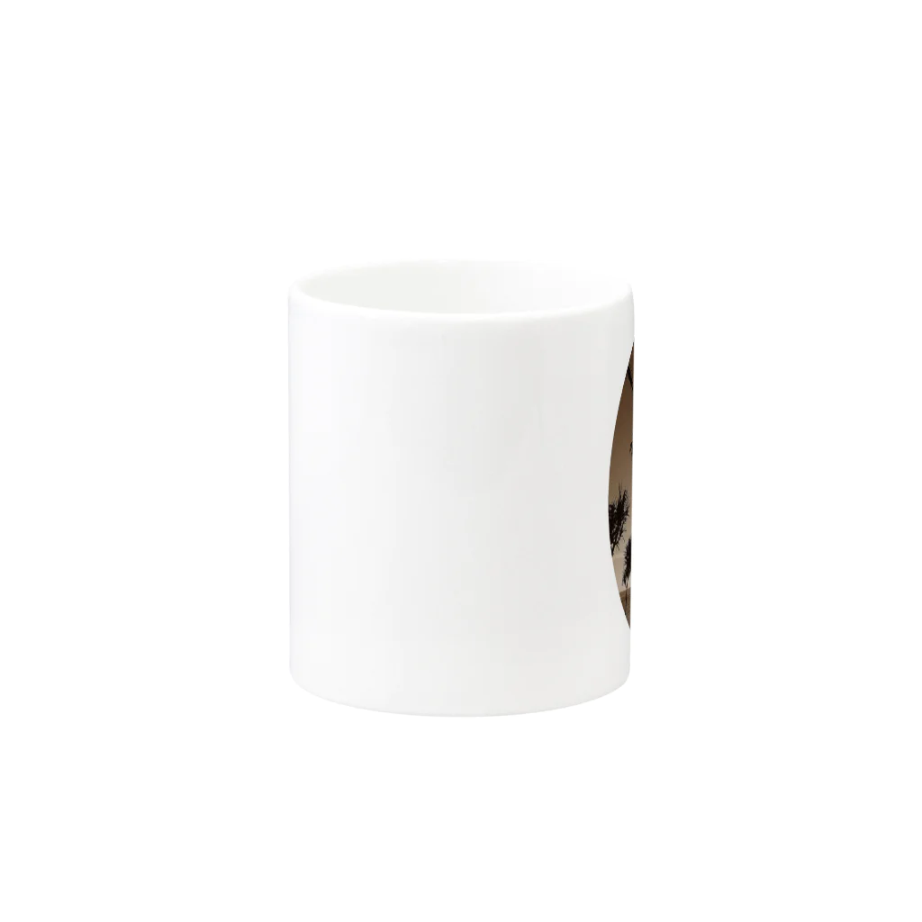 奄黒市場の遠くの島のやし Mug :other side of the handle