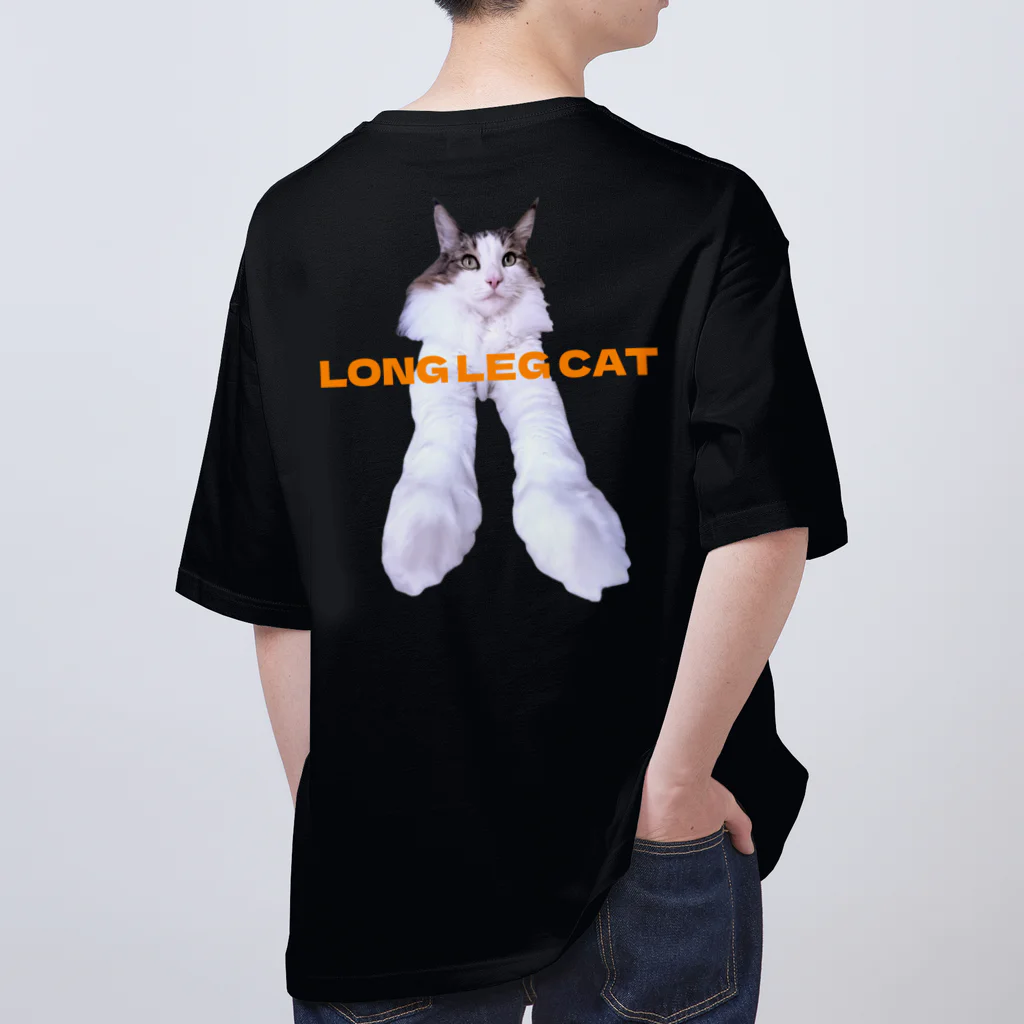 巨大新幹線のロングレッグキャット Oversized T-Shirt