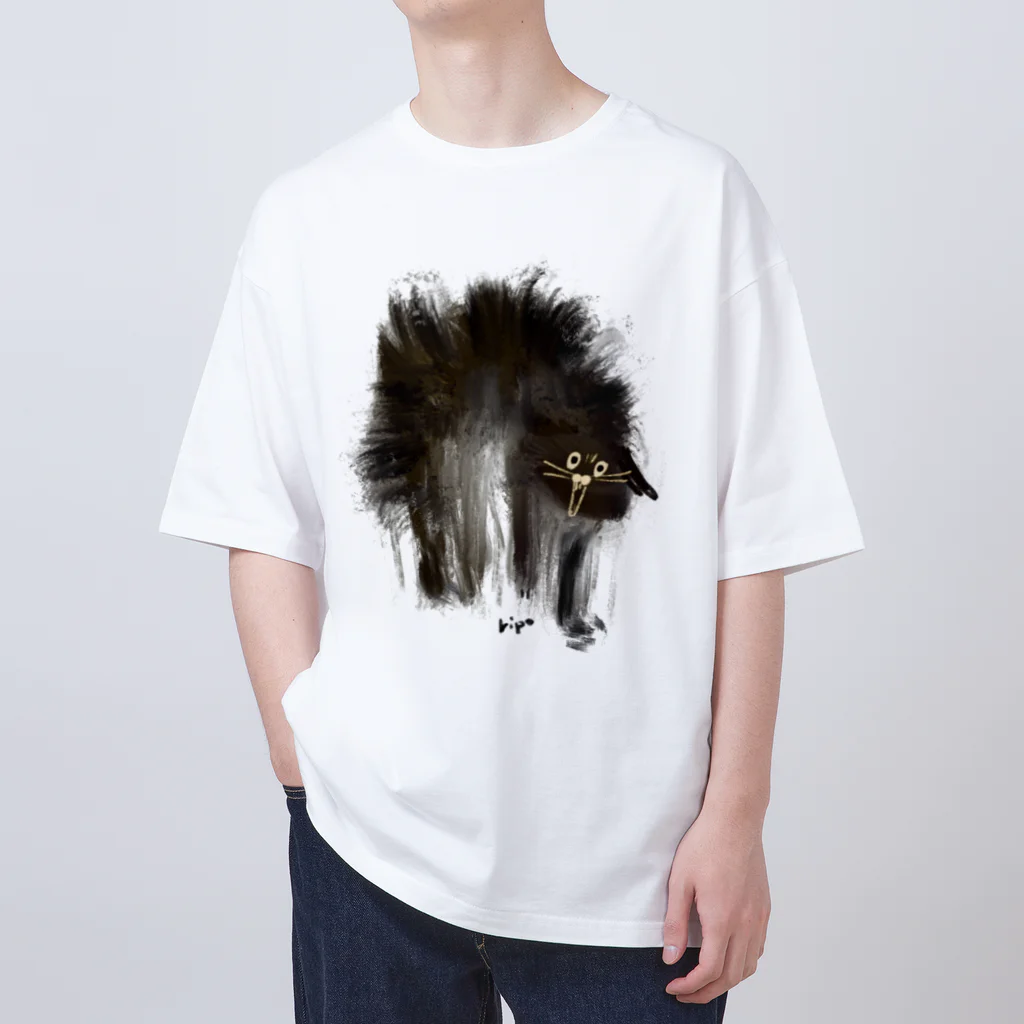 トマス屋のおこねこ Oversized T-Shirt