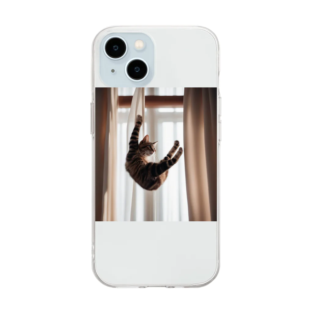 takeoutのカーテンにつかまっているネコ Soft Clear Smartphone Case
