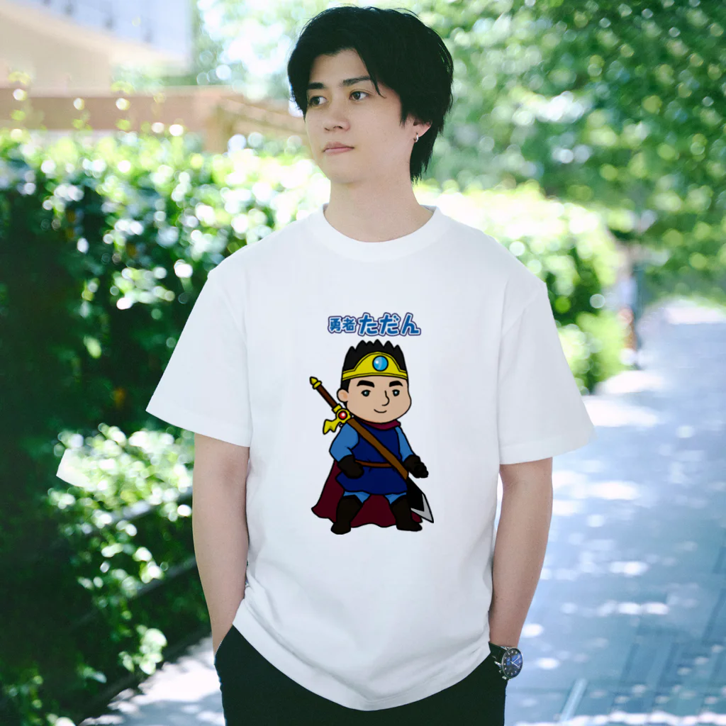 英鈴堂の勇者ただん Regular Fit T-Shirt