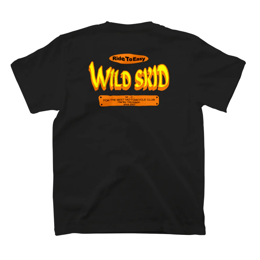 WILDSKID.M.C.OFFICIAL.SHOPの1st.ロゴ Regular Fit T-Shirtの裏面
