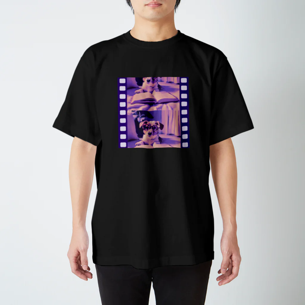 winwin6126の読書フィルム！ Regular Fit T-Shirt