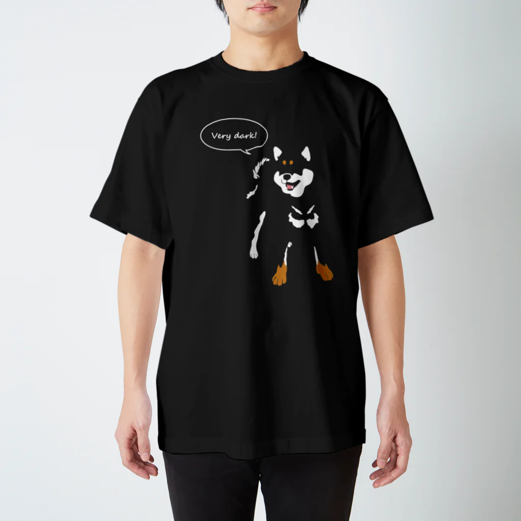 One Shibaの暗闇の黒柴 Regular Fit T-Shirt