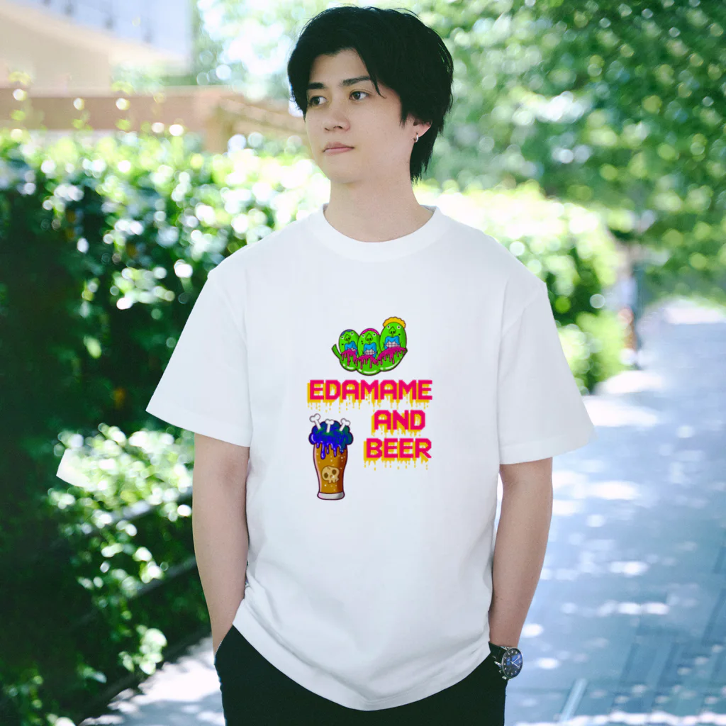 Siderunの館 B2の枝豆とビールをロック風味で Regular Fit T-Shirt