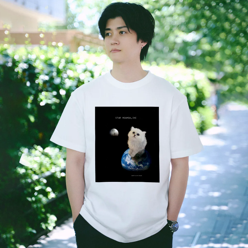 STAR MOAMOA,inc.の宇宙猫モアモアTシャツ Regular Fit T-Shirt