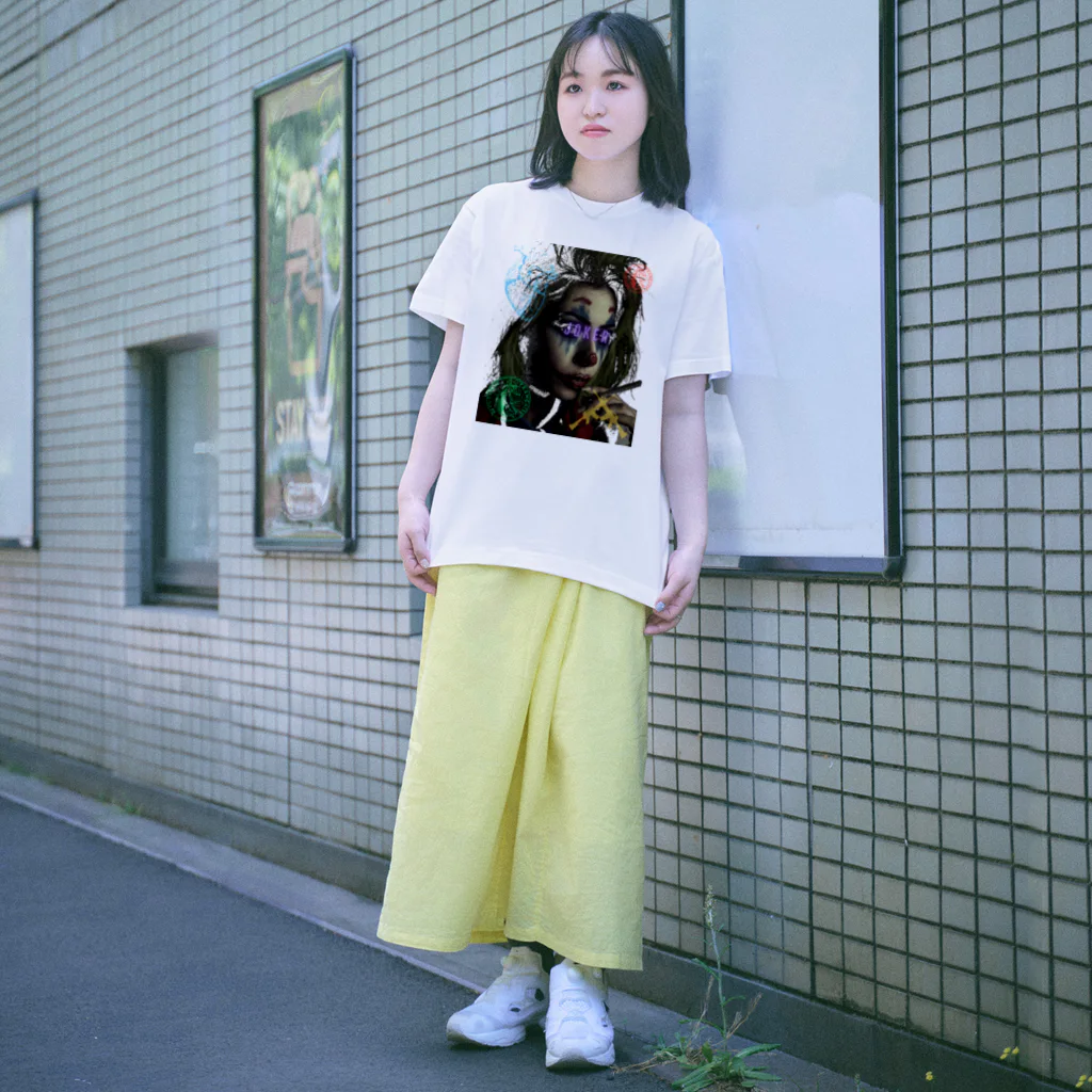 CurtainCallのguilt Regular Fit T-Shirt