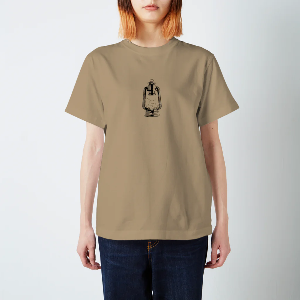 アウトドア好きのランタン Regular Fit T-Shirt