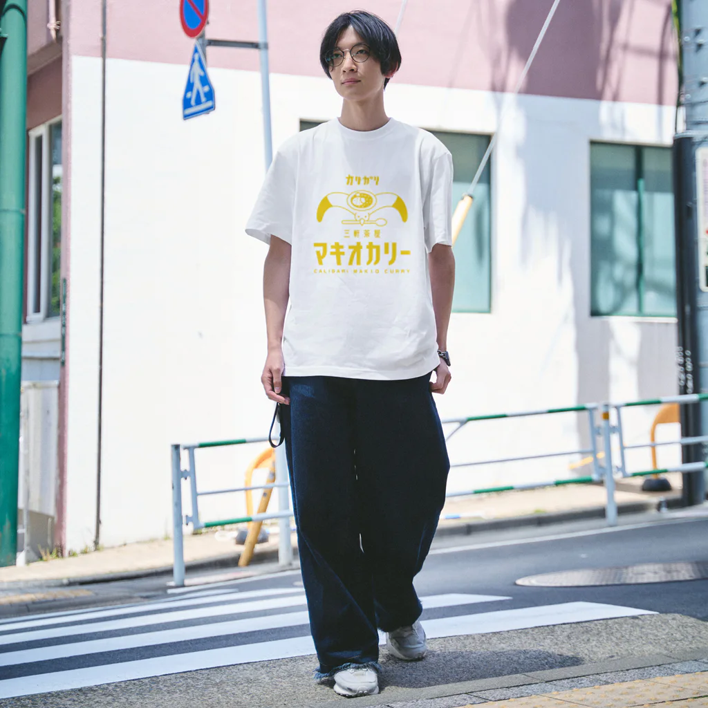 マキオカリー Regular Fit T-Shirt by 三軒茶屋カリガリマキオ