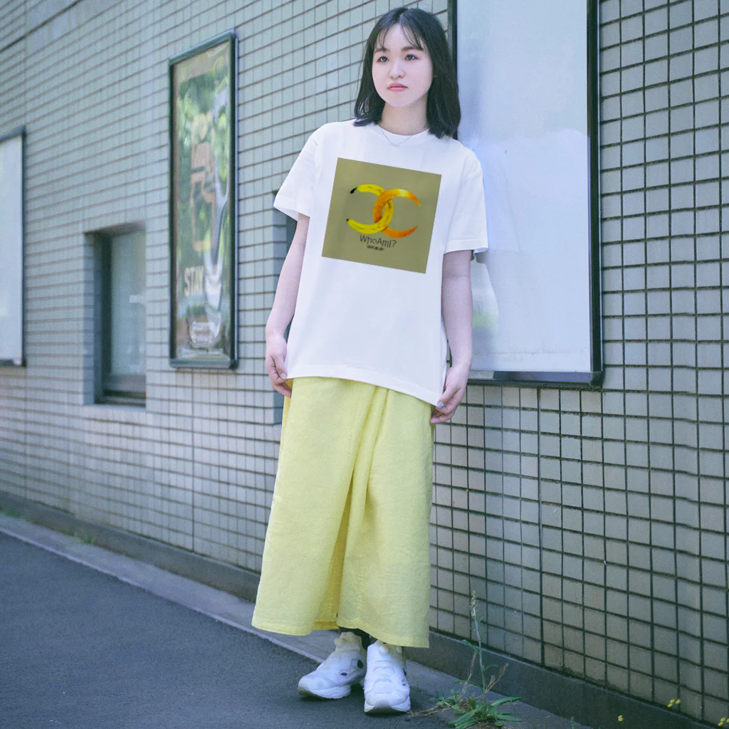 WhoAreYukoのWhoAmI? Regular Fit T-Shirt