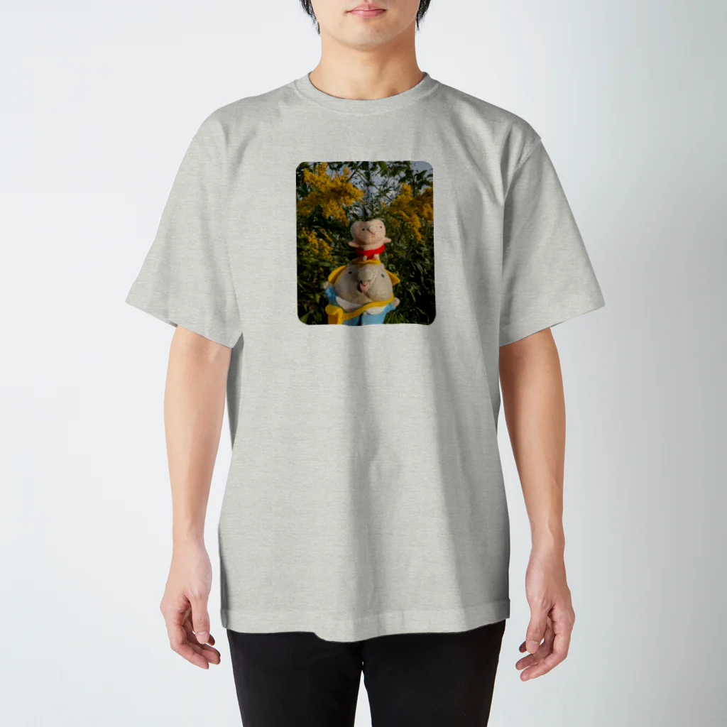 SHOPユリココズのウォンバットようちえん　かたぐるま Regular Fit T-Shirt
