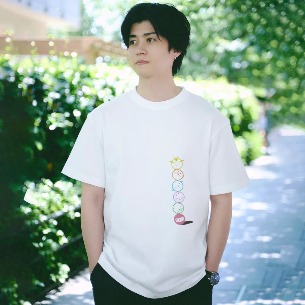 GIRAFFA GIALLO～ジラッファ ジャッロ～のgg アニマルトーテムポール Regular Fit T-Shirt