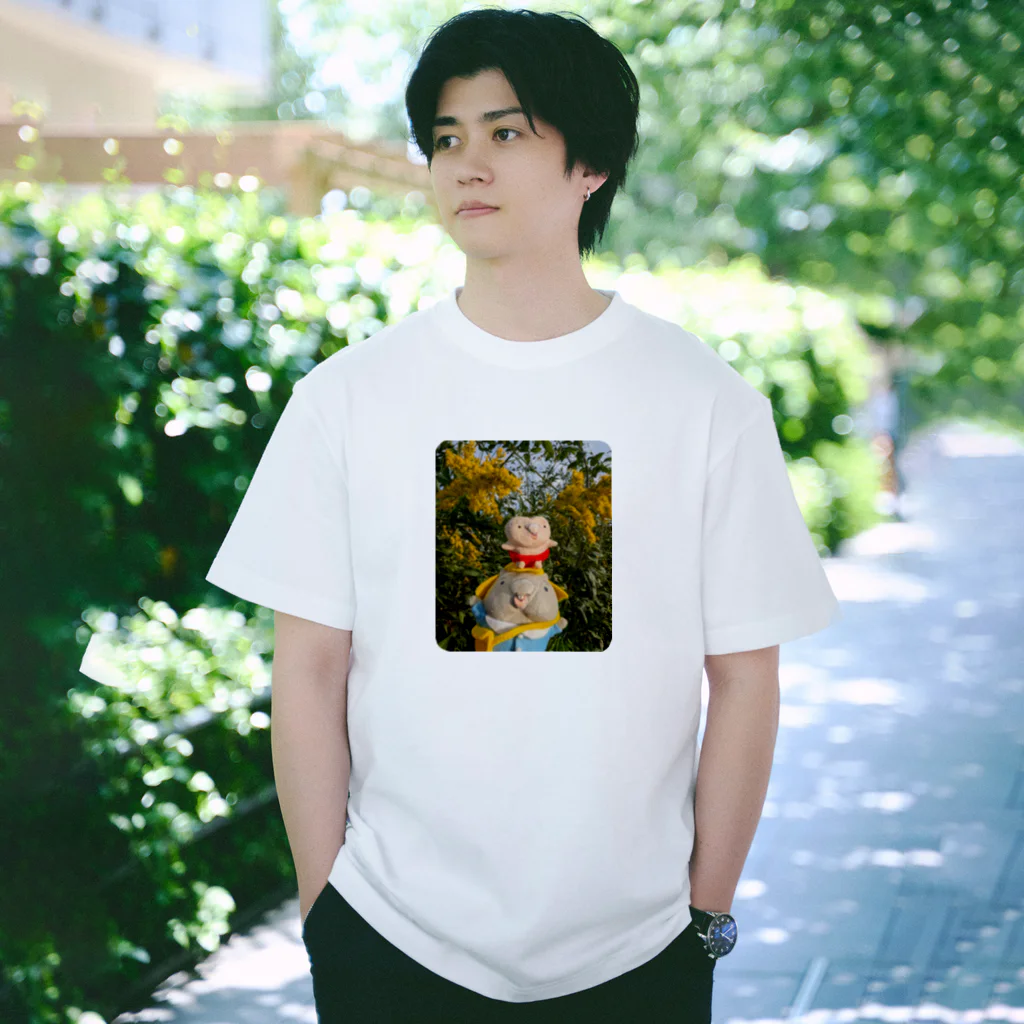 SHOPユリココズのウォンバットようちえん　かたぐるま Regular Fit T-Shirt