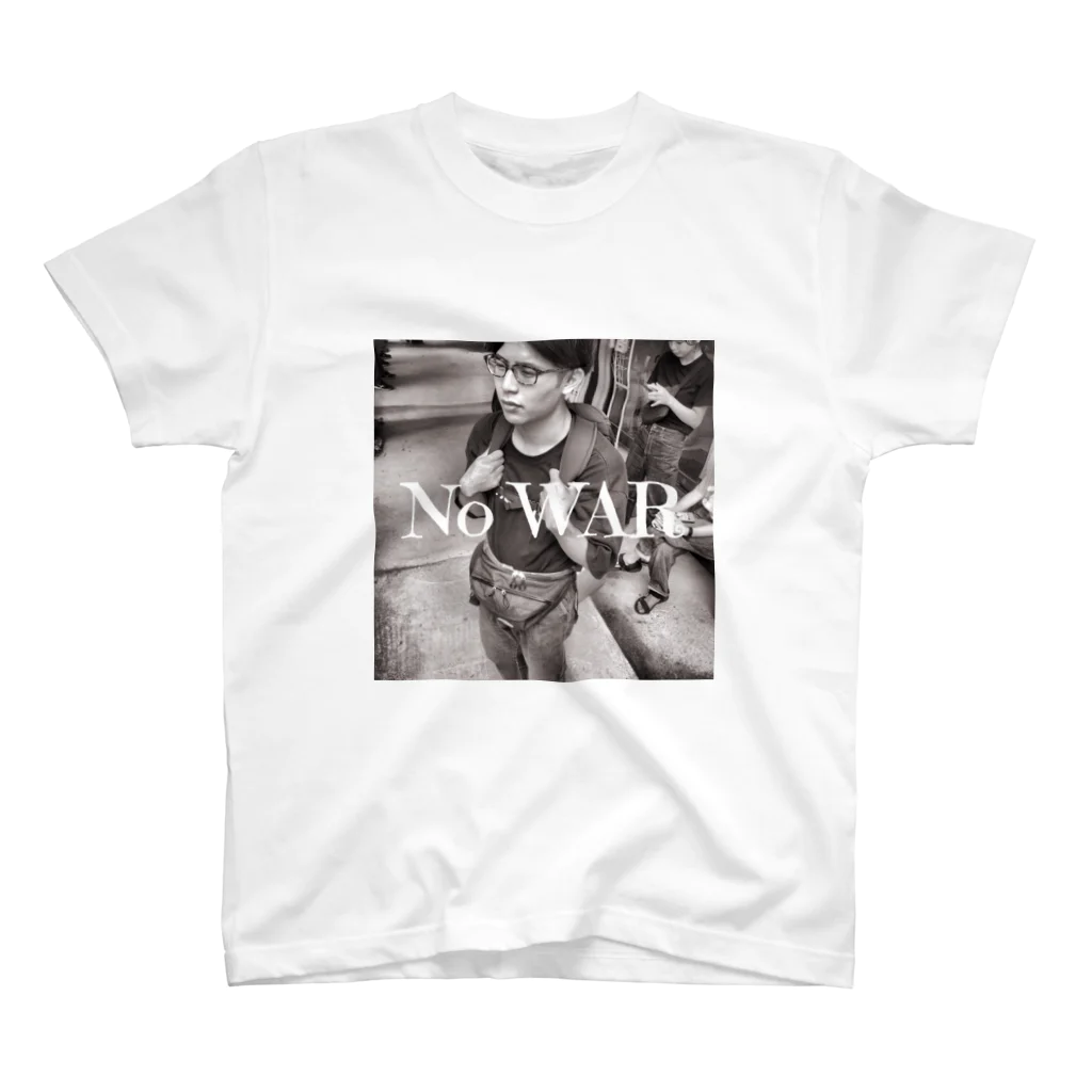 最近は顔パンパンにしていますのNo war いやー乱世乱世 Regular Fit T-Shirt