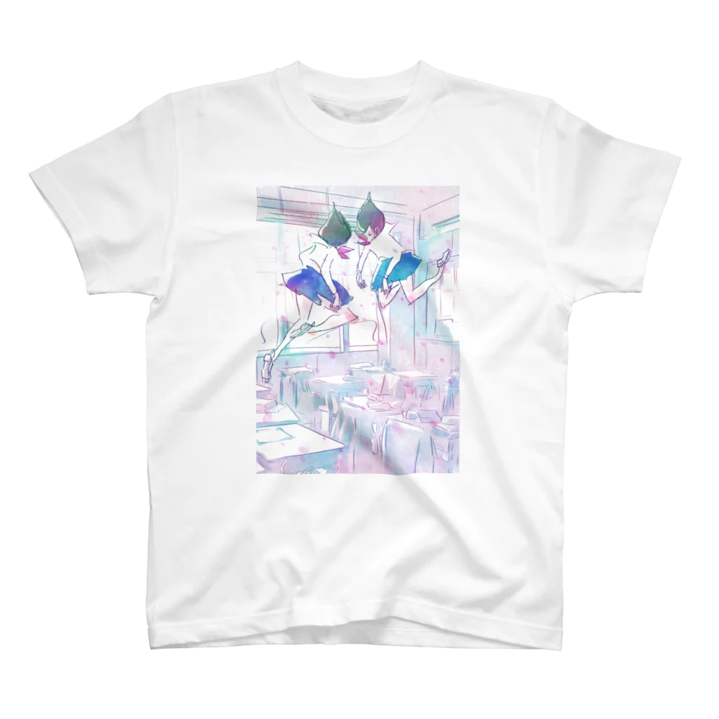 yananyokinyokiの四月の浮遊 Regular Fit T-Shirt