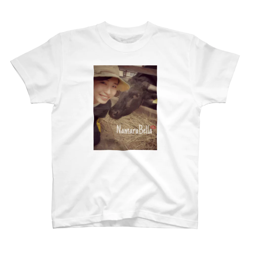 美女TJapan_SusukinoTshirtの@nozomikawase 美女T北海道 Regular Fit T-Shirt