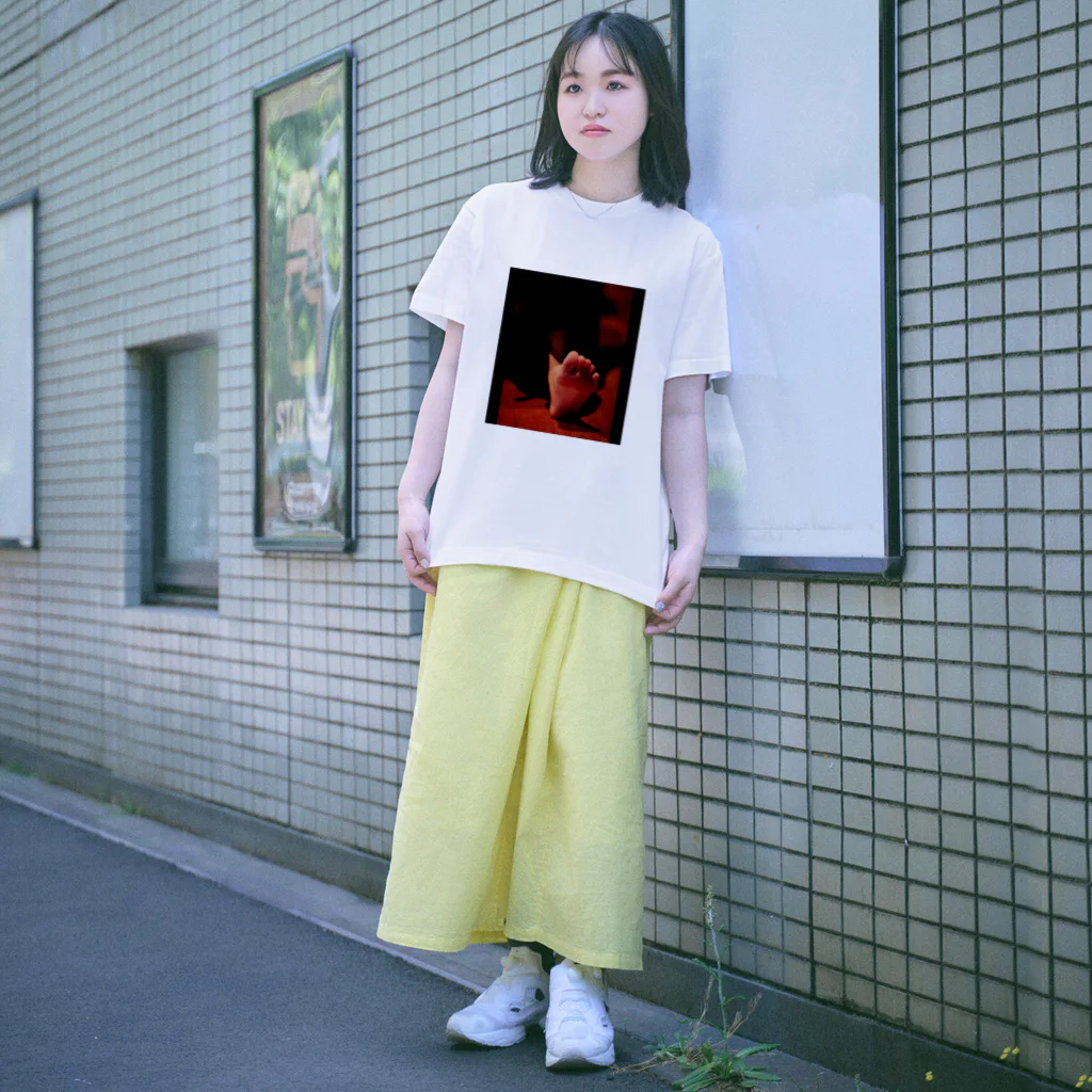 みつばのあし Regular Fit T-Shirt