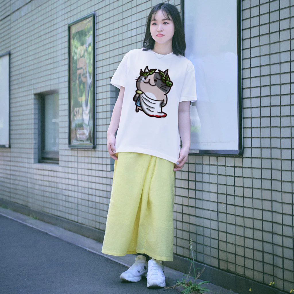 ひよこ男爵とまだむにゃんのにゃえさる (まだむにゃん) Regular Fit T-Shirt