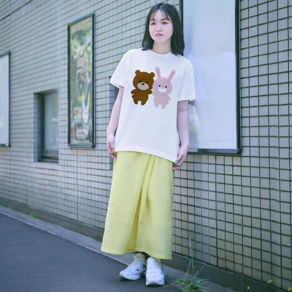少食腹ペコガールデザイナーはなこのくま Regular Fit T-Shirt