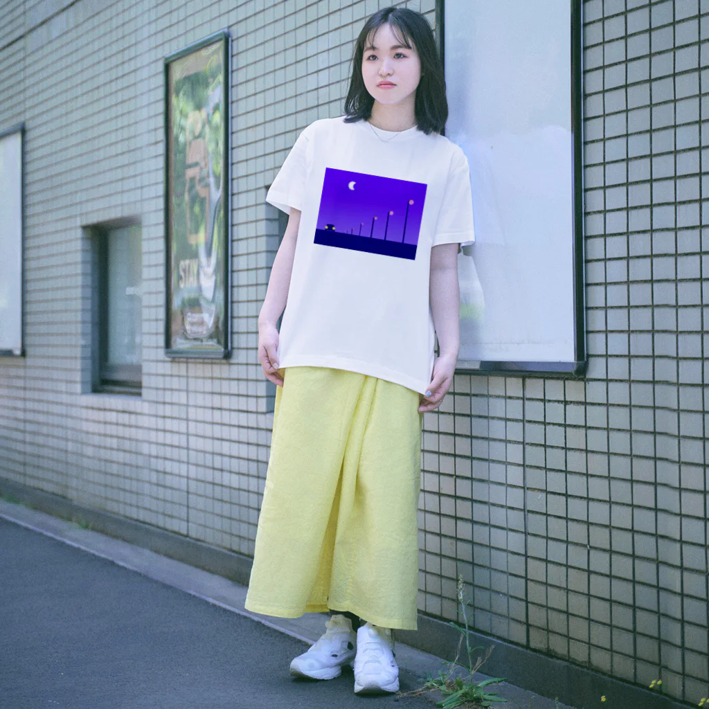 夢源アトリエ✩.*˚のNight Lights Regular Fit T-Shirt