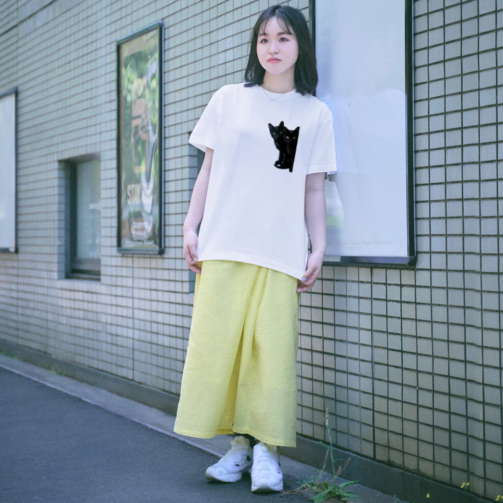 ちばっちょ【ち畳工房&猫ねこパラダイス】の黒猫は見た Regular Fit T-Shirt