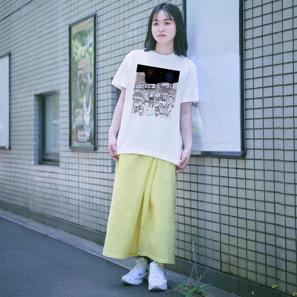 鴨鍋不動産の鳥獣戯画オリジナル004－縁日 Regular Fit T-Shirt