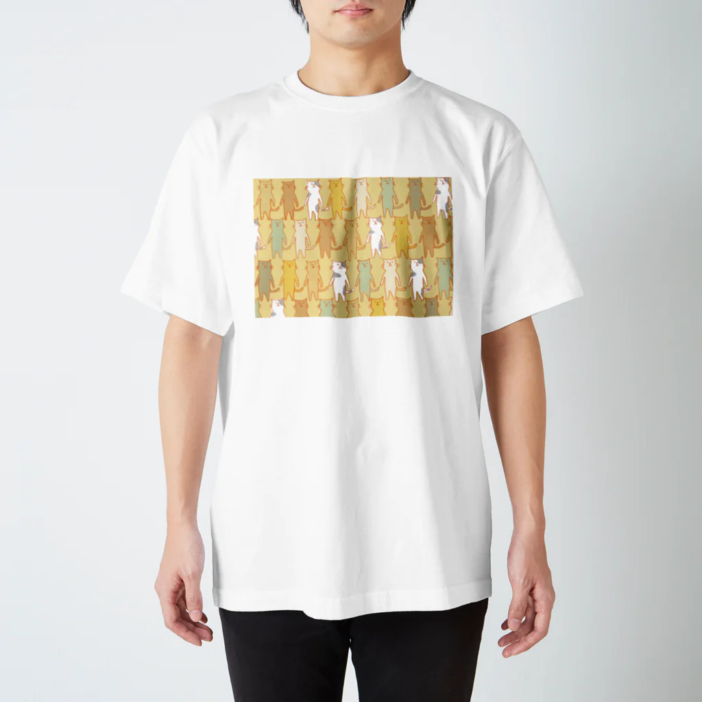 ウクレレピーナッツのにゃにゃにゃイエローネコ Regular Fit T-Shirt