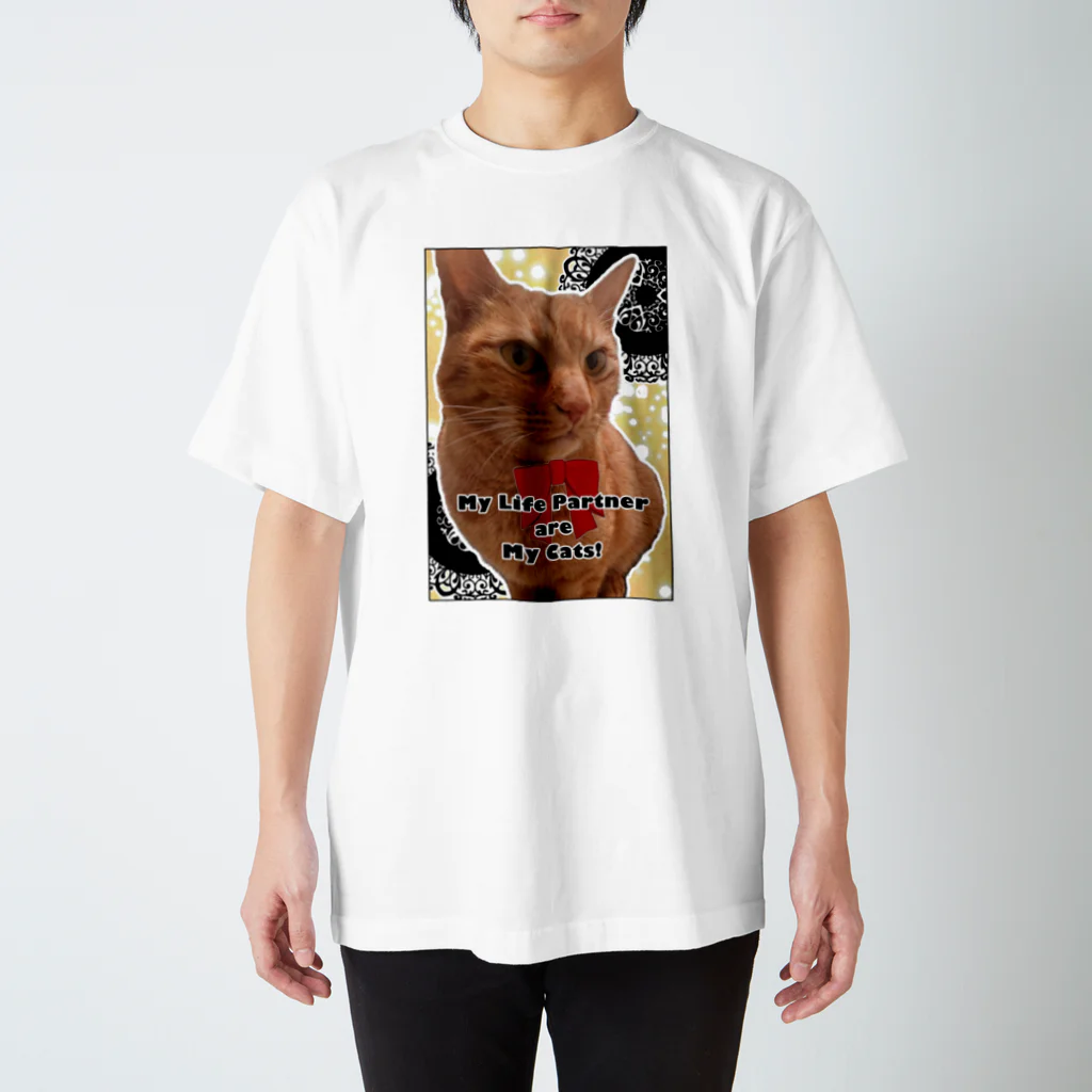 あしたのひまわりの茶トラの愛猫『虎乃助くん』 Regular Fit T-Shirt