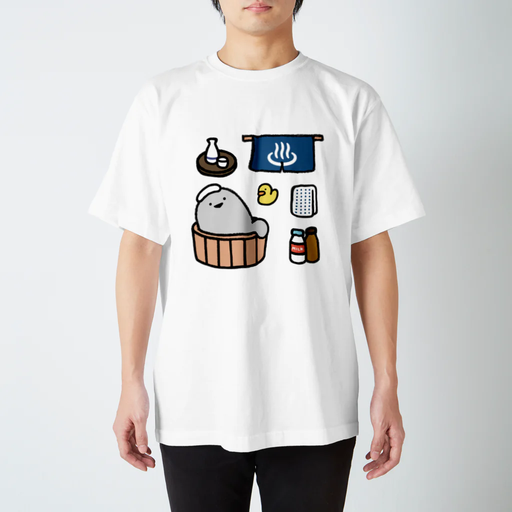 サカバンバスピスのいる生活の温泉を楽しむサカバンバスピス Regular Fit T-Shirt