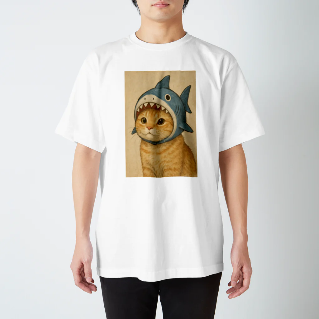 ninja-C0wDuT9c0wGbのサメ猫 Regular Fit T-Shirt