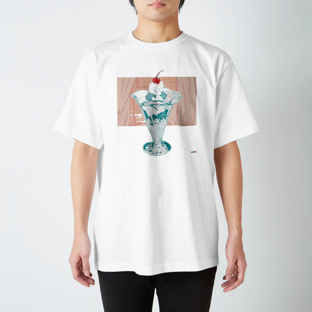 せんちめんたるはやしのうみべのパフェ Regular Fit T-Shirt